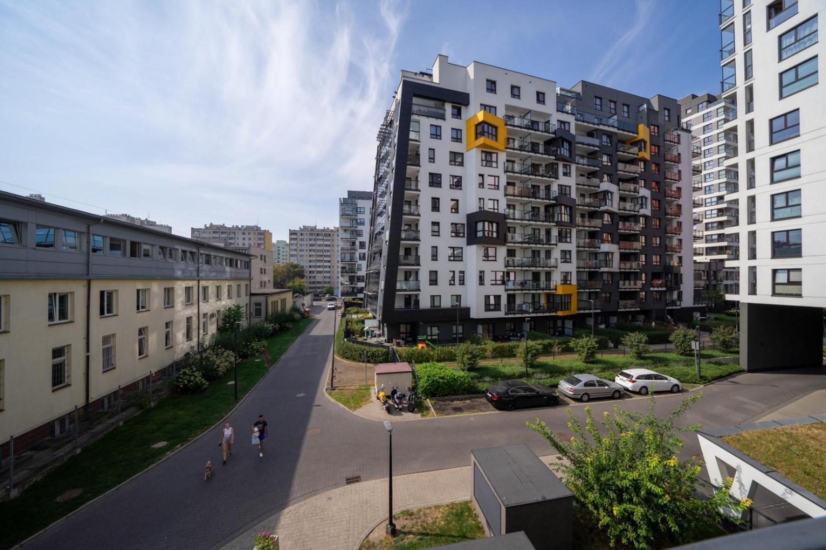 Skierniewicka Apt - Parking, Workspace, Balcony - By Rentujemy วอร์ซอ ภายนอก รูปภาพ