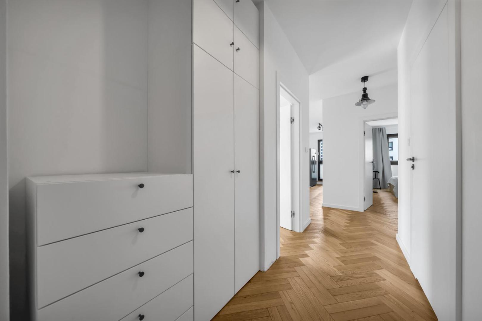 Skierniewicka Apt - Parking, Workspace, Balcony - By Rentujemy วอร์ซอ ภายนอก รูปภาพ