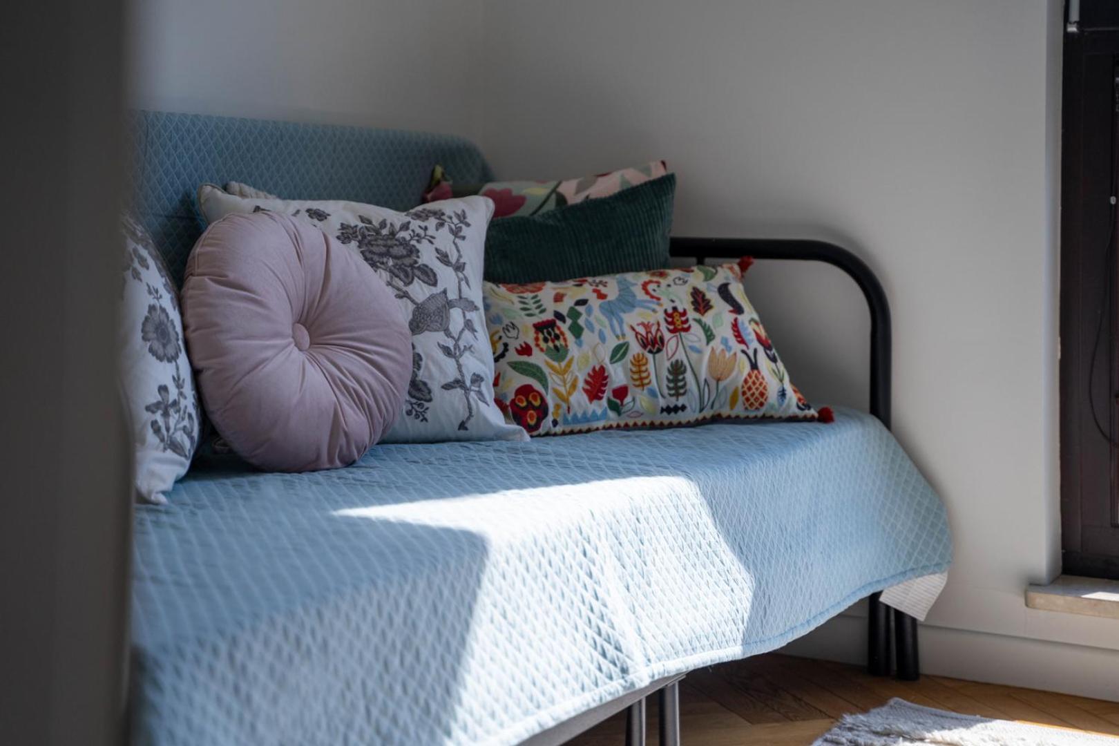 Skierniewicka Apt - Parking, Workspace, Balcony - By Rentujemy วอร์ซอ ภายนอก รูปภาพ