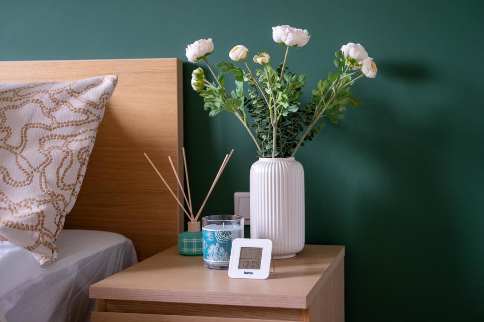 Skierniewicka Apt - Parking, Workspace, Balcony - By Rentujemy วอร์ซอ ภายนอก รูปภาพ