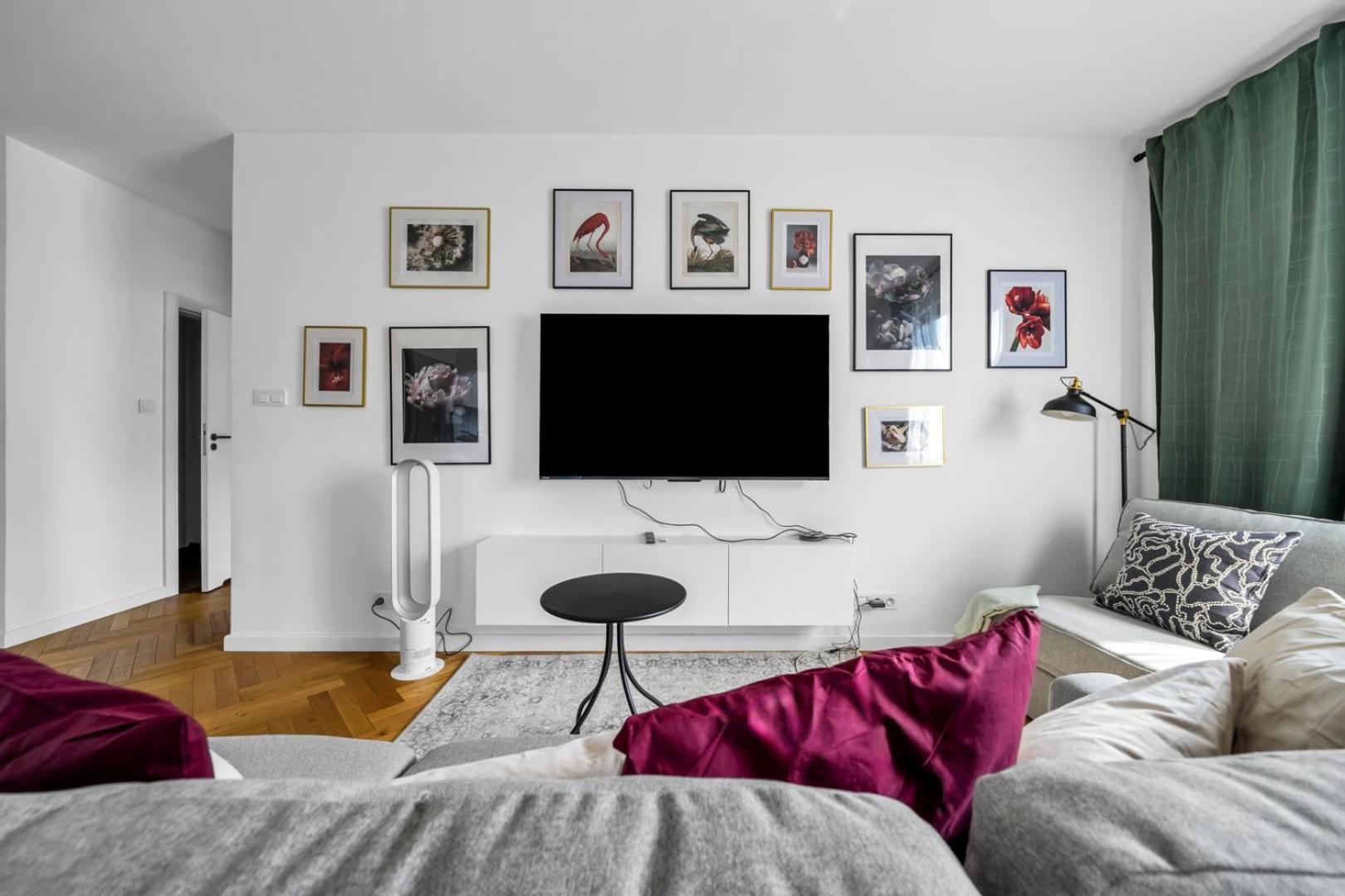 Skierniewicka Apt - Parking, Workspace, Balcony - By Rentujemy วอร์ซอ ภายนอก รูปภาพ